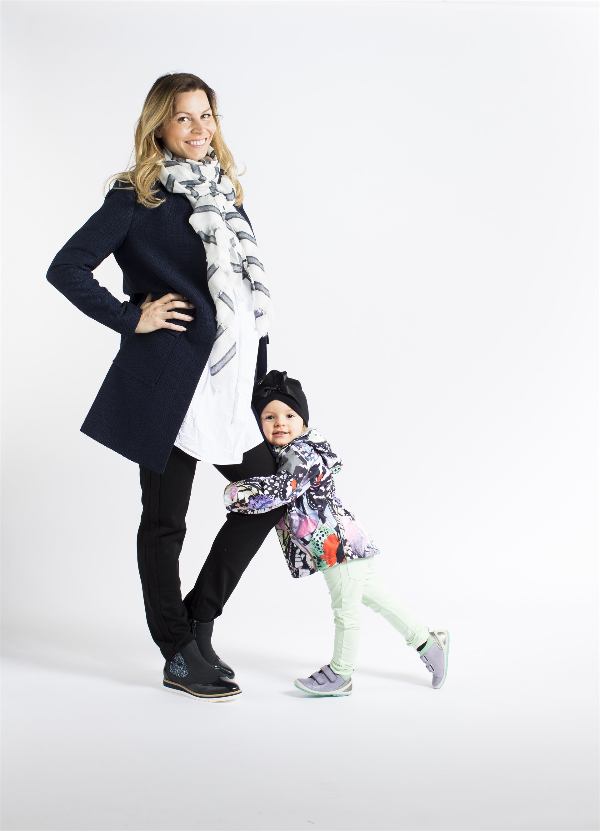 kuva Kaks Plus lehdestä, kevään ulkoilumuotia